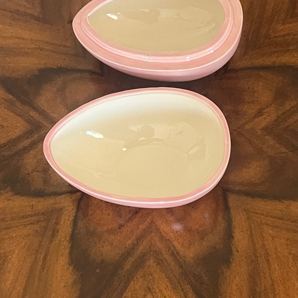 Chinese Cherry Blossom Hand Painted Porcelain Egg - Picture 5 of 10